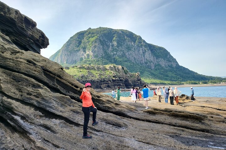 Private Day Tour in South and West in Jeju Island