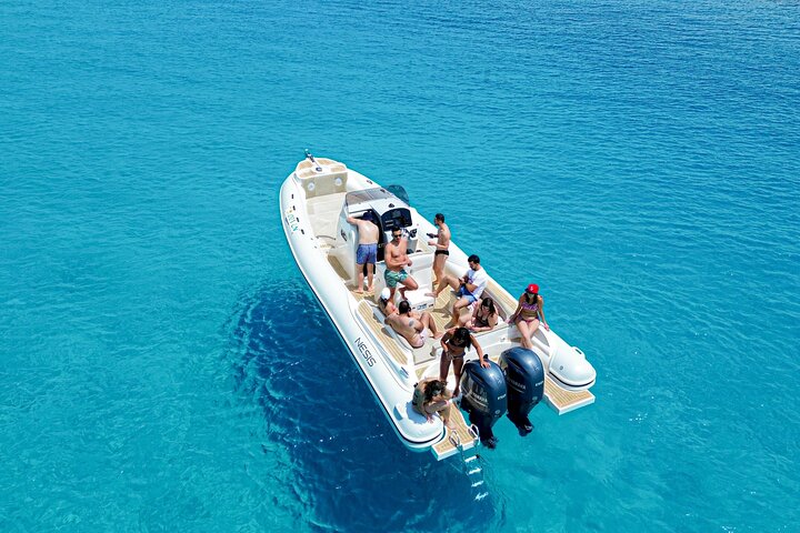 Luxury Private Tour of the Egadi Islands: Favignana&Levanzo from Trapani