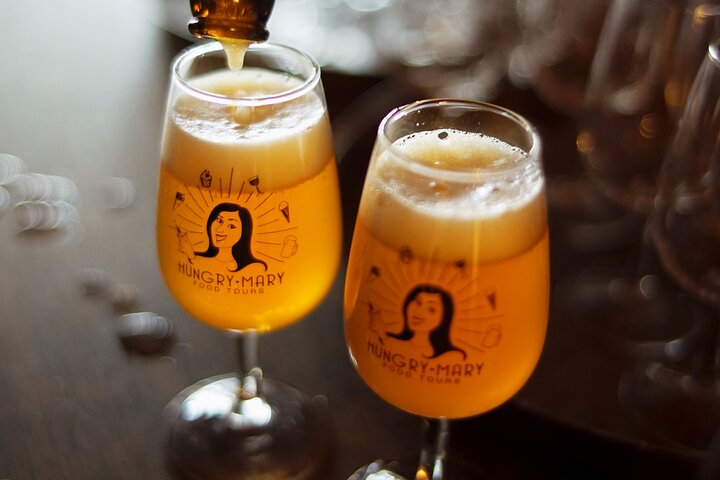 Hungry Mary's Famous Beer and Chocolate Tour in Brussels