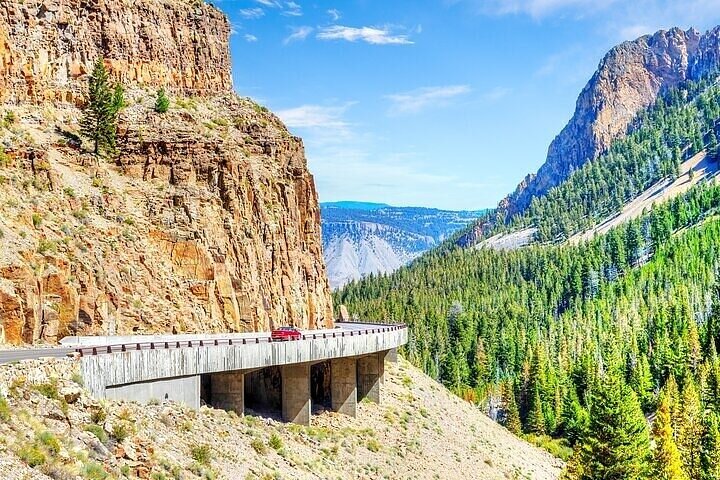 Yellowstone National Park Self-Guided Audio Tour