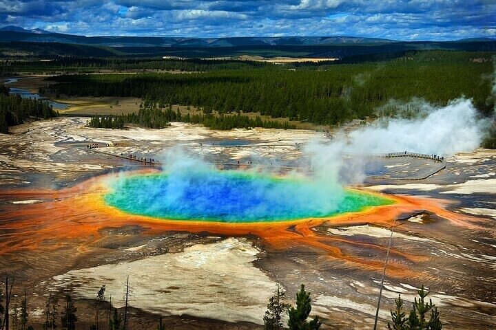 Yellowstone National Park Self-Guided Audio Tour