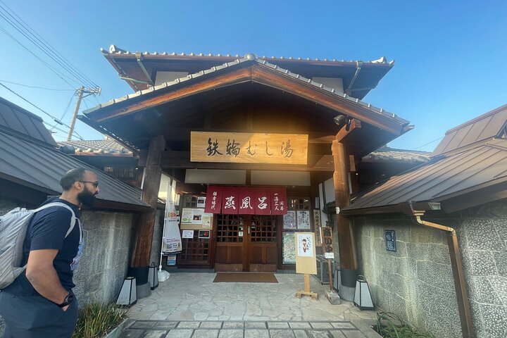 Hot Spring Beppu Onsen with Blue Hell cozy Tour by Car and walk