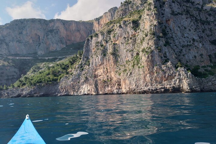 James Bond Kayak Tour in Maratea: In the Footsteps of 007