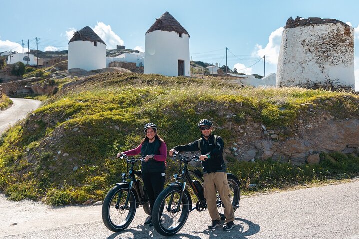 Full Ios Heritage & Flavor E-Bike Tour