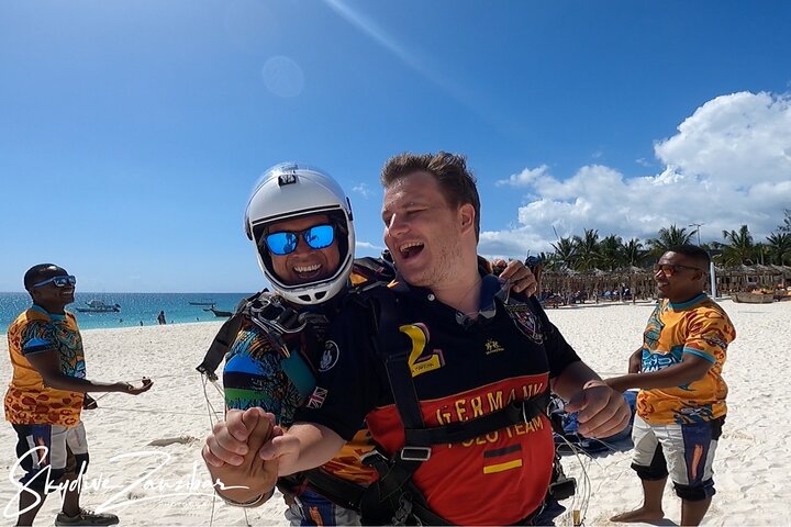 Skydive Zanzibar | Tandem Skydive
