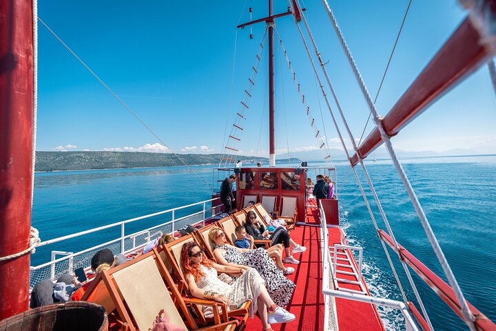 All-Inclusive Blue Lagoon & 3 Island Boat Tour with Food & Drinks