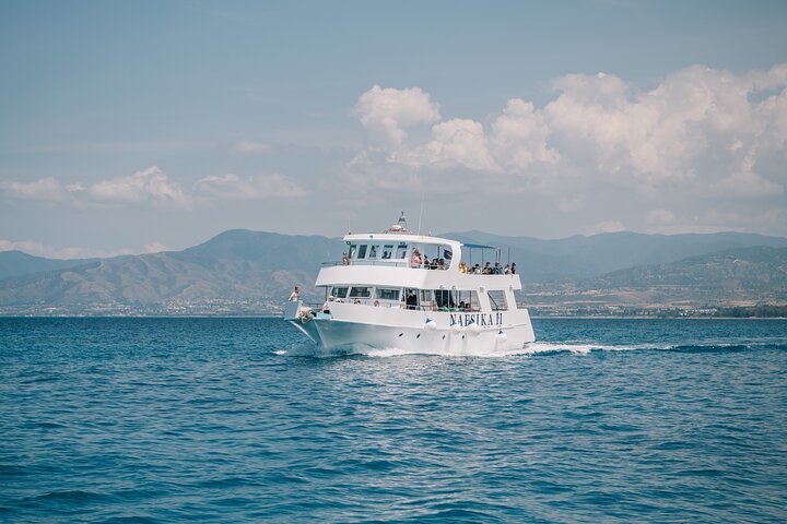 From Paphos: Aphrodite's Baths and Blue Lagoon (Akamas) Day Trip