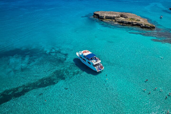 From Paphos: Aphrodite's Baths and Blue Lagoon (Akamas) Day Trip
