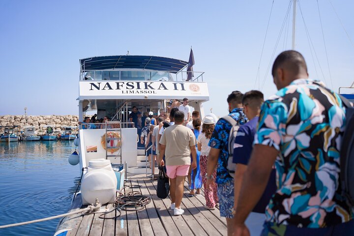 From Paphos: Aphrodite's Baths and Blue Lagoon (Akamas) Day Trip