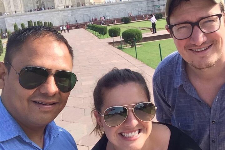 Full Day Private Agra Tour by Car