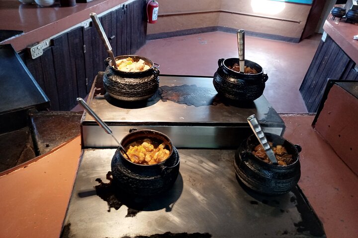 Lesedi Cultural Village & cradle of Humankind Guided Tour