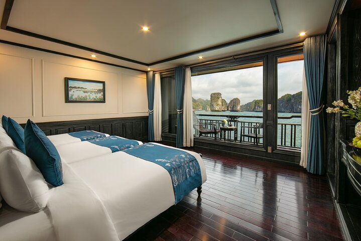 2-Day Ha Long-Lan Ha Bay-Bai Tu Long Bay 5 Star Cruises & Balcony