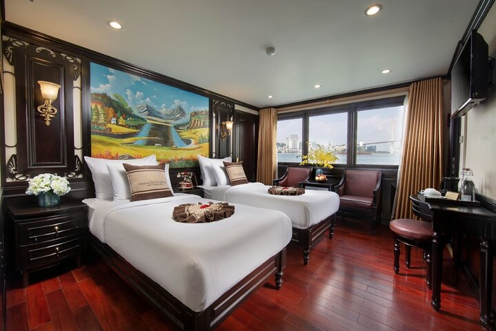 2-Day Ha Long-Lan Ha Bay-Bai Tu Long Bay 5 Star Cruises & Balcony
