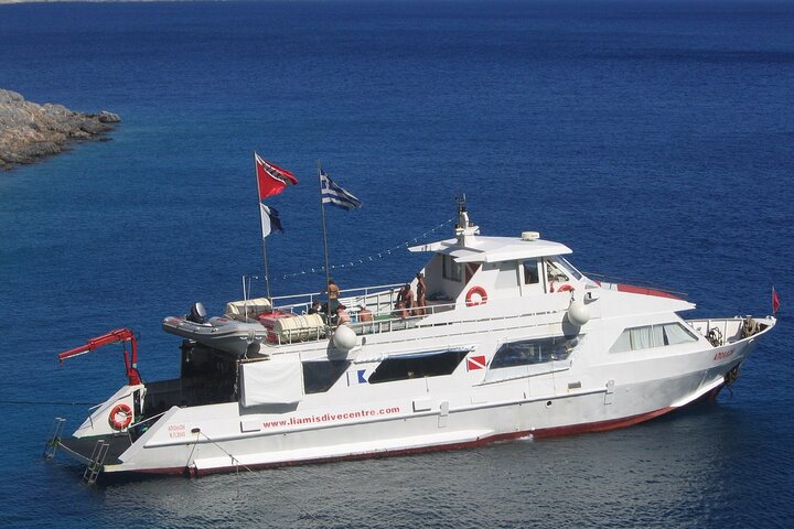 Half Day Snorkelling Experience with a dive boat in Kos Greece