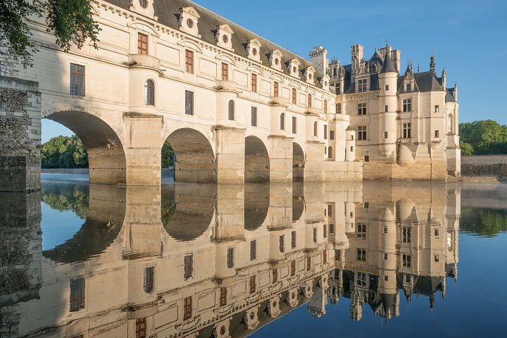 Day Tour to Chenonceau and Chambord Castles