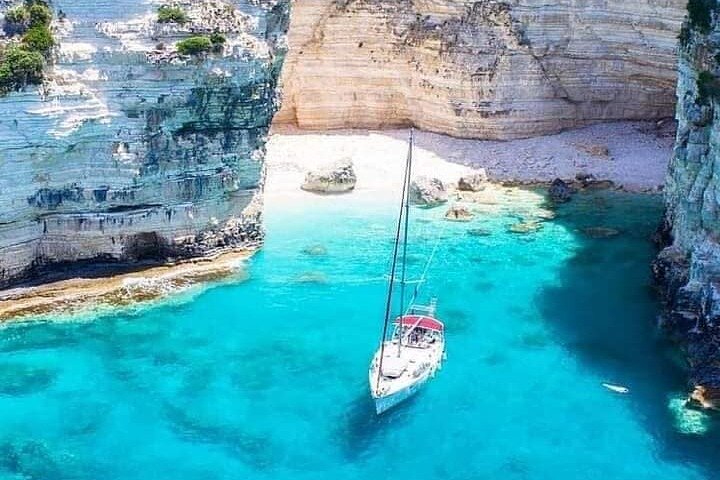 Zakynthos Blue Caves and Navagio bay