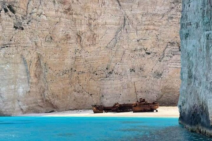 Zakynthos Blue Caves and Navagio bay
