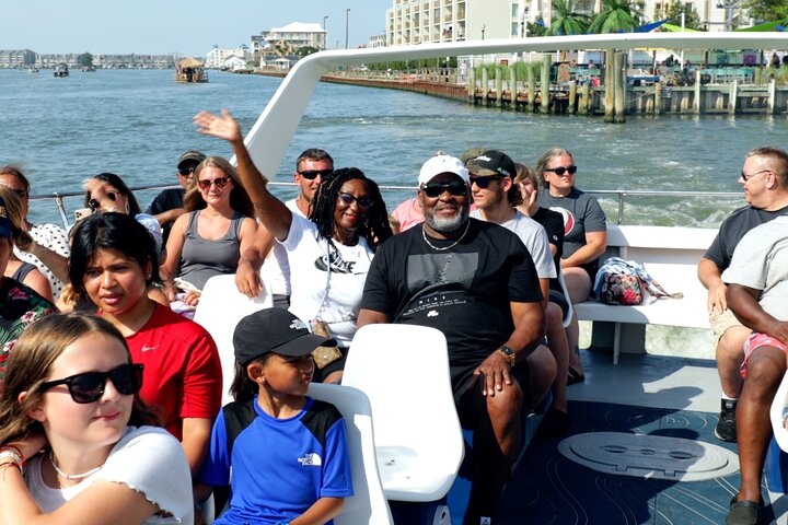 45-Minute Sea Rocket Speed Boat & Dolphin Cruise in Ocean City MD