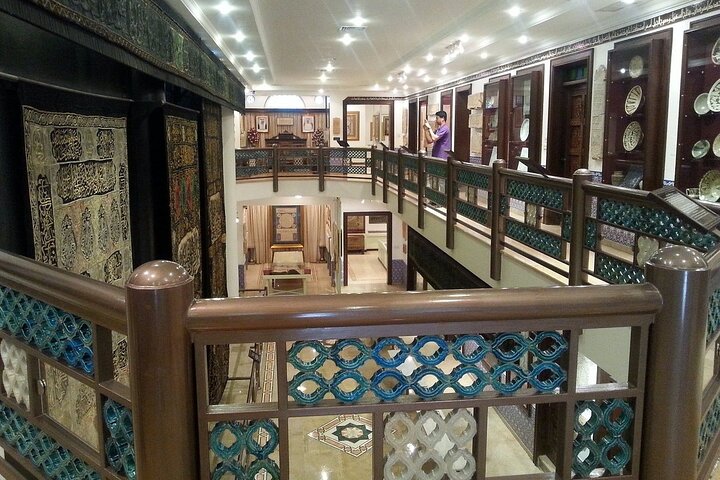 Kuwait City Tareq Rajab & Bait Al Othman Museums Guided Tour