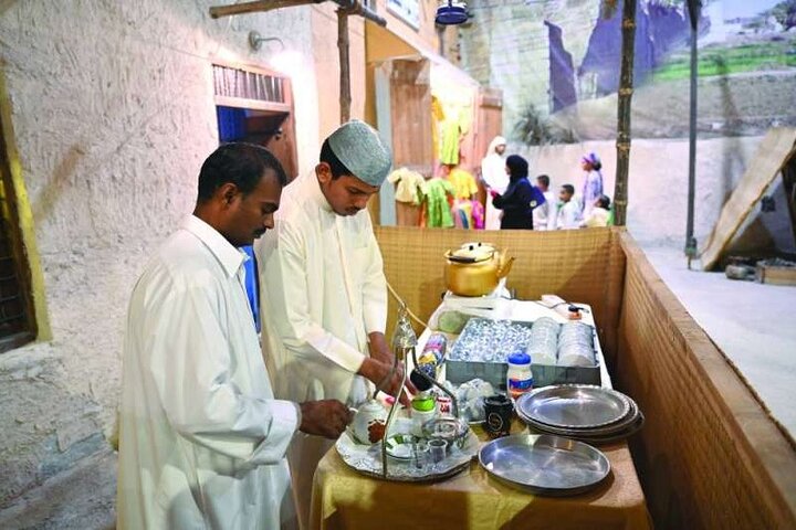 Kuwait City Tareq Rajab & Bait Al Othman Museums Guided Tour