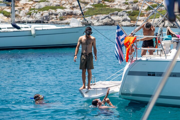 Sailing Trip to Dia with Snorkeling, Dining & Sunset Option