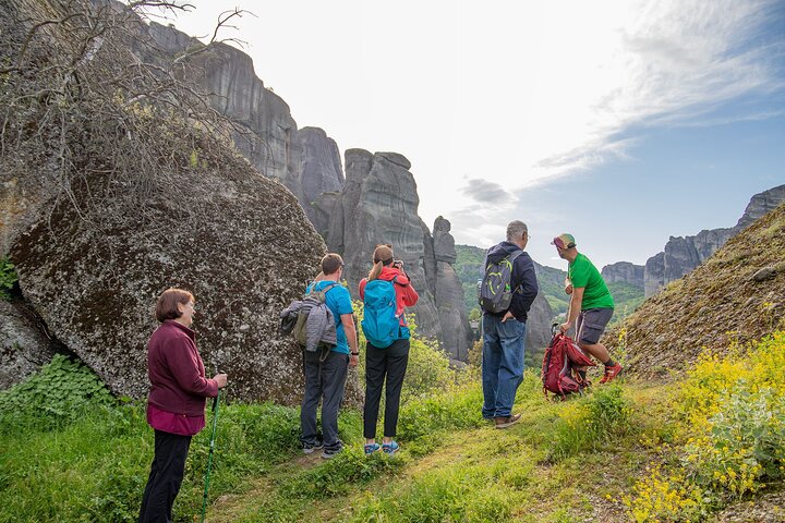 Meteora Small Group Hiking tour with Transfer and Monastery Visit