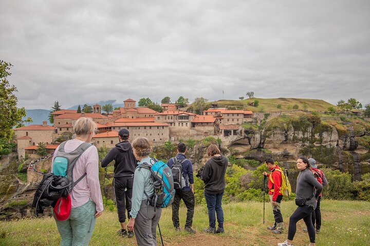 Meteora Small Group Hiking tour with Transfer and Monastery Visit
