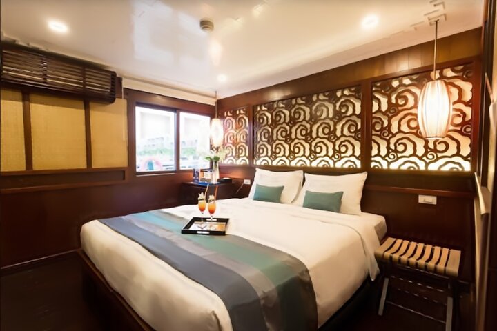 Le Journey Elegance - Halong Bay - All Inclusive Multi Day Tour