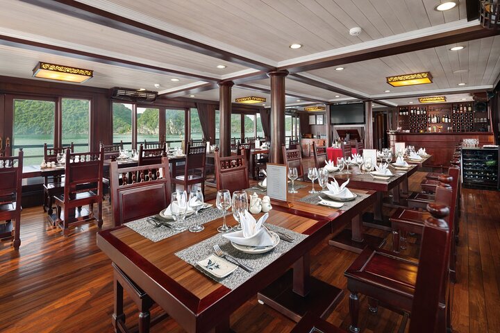 Le Journey Elegance - Halong Bay - All Inclusive Multi Day Tour