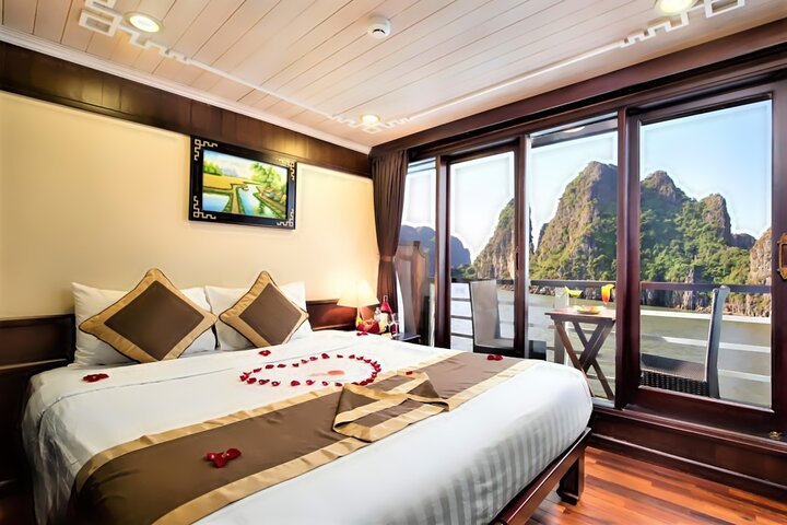 Le Journey Elegance - Halong Bay - All Inclusive Multi Day Tour