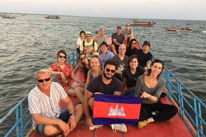 Kompong Phluk Floating Village Half-Day Tour ( Morning / Sunset )