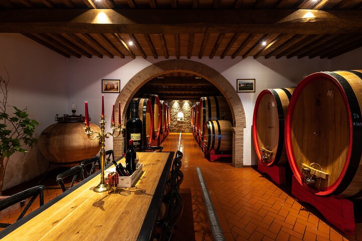 Montalcino: Brunello Wine Tasting & Tuscan Lunch
