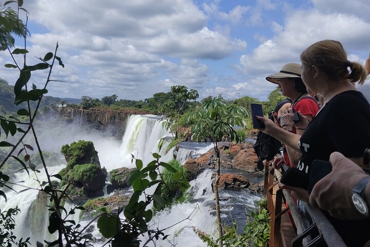 Best Private Tour Iguassu Falls Brazil, Argentina in 1 day