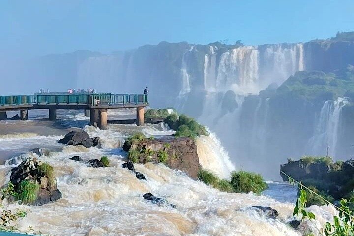 Best Private Tour Iguassu Falls Brazil, Argentina in 1 day