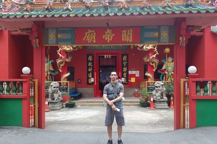 Kuala Lumpur International Airport Transit Tour