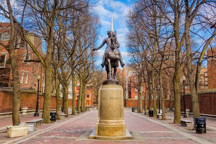 Boston App-Guided Audio Tour Bundle: Freedom Trail and More