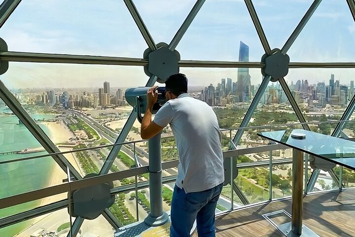 Kuwait City Private Photoshoot Tour by Expert Photographer Guide
