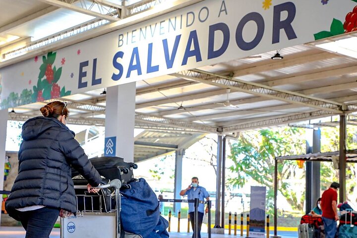 Arrival Transfer El Salvador Int. Airport to San Salvador Hotels