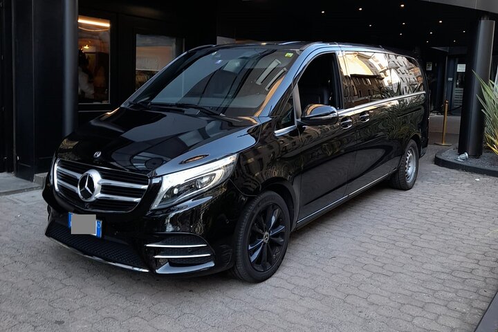 Private Transfer from Billund Airport (BLL) to Fredericia Port