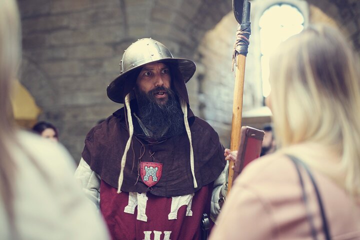 90 minute Old Newcastle Walking Tour - FREE castle entry