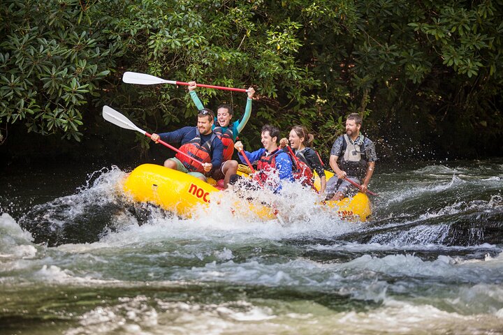 3-Hour Nantahala River Fully Guided Rafting Experience