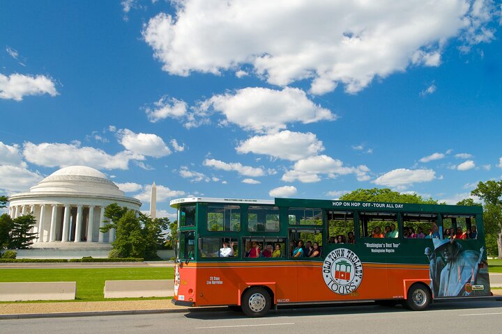 Hop-On Hop-Off 21 Stop Trolley Tour + Arlington Cemetery Tour