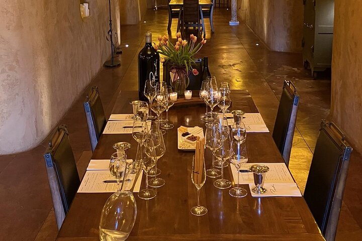 Best Private Wine Tour of Napa and Sonoma: Up to 8 People