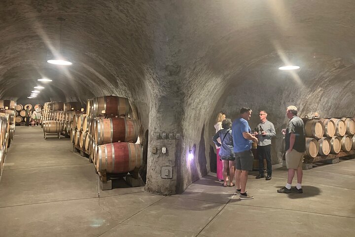 Best Private Wine Tour of Napa and Sonoma: Up to 8 People