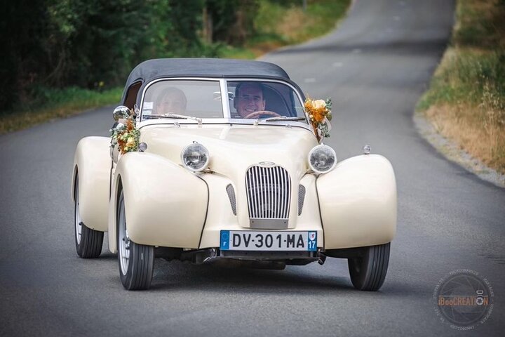 retro road trip/ Méhari, 2CV & Burton in Rochefort, La Rochelle