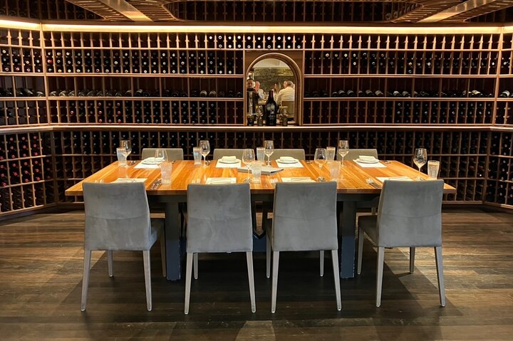 Best Private Wine Tour of Napa and Sonoma: Up to 8 People