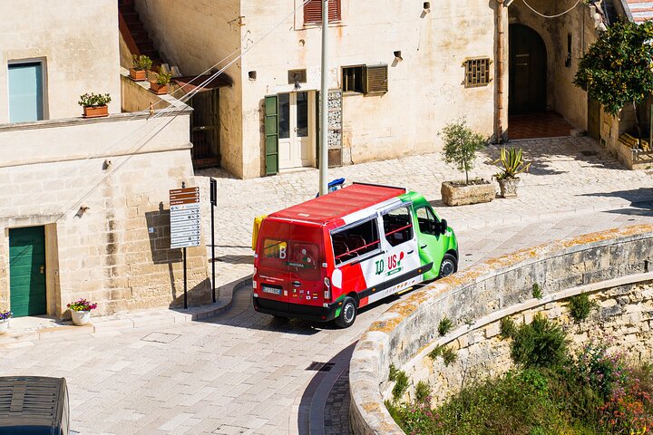 Matera Official Open Bus Tour with entrance to Casa Grotta