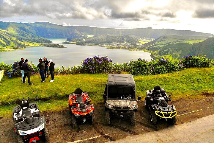 Quad & Buggy Sete Cidades Crater Tour - 4x4 - Half Day