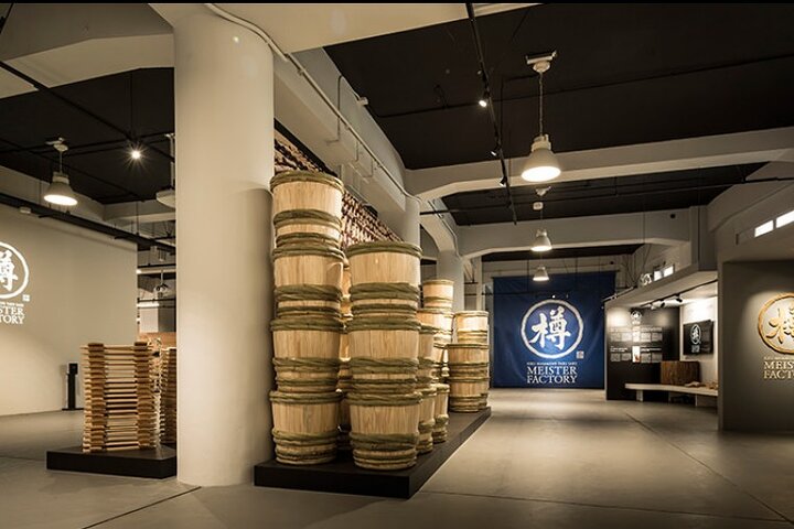KOBE Sake Walking Tour in Japan's Top Sake Breweries