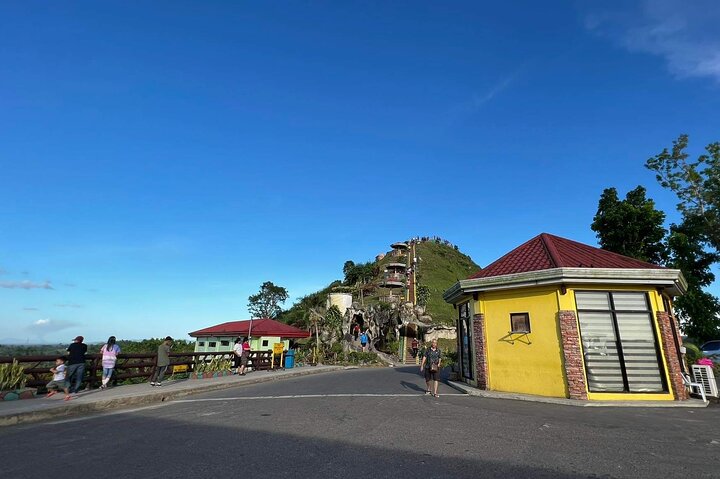 Bohol Day Tour with Round-Trip Transfers from Cebu